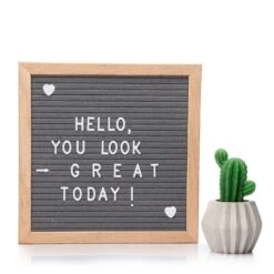 Buchstabentafel 25 X 25 Cm 340 Buchstaben & Symbole Aufhängevorrichtung